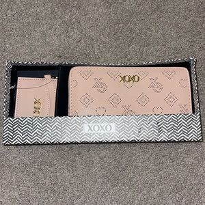 XOXO Wallet Duo
